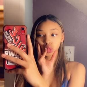 Meet your Posher, Brook